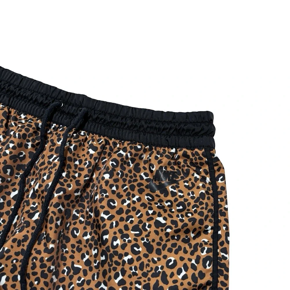 Nike Running Shorts Women's L Brown Leopard 3 Inseam Lined Animal Print Athletic